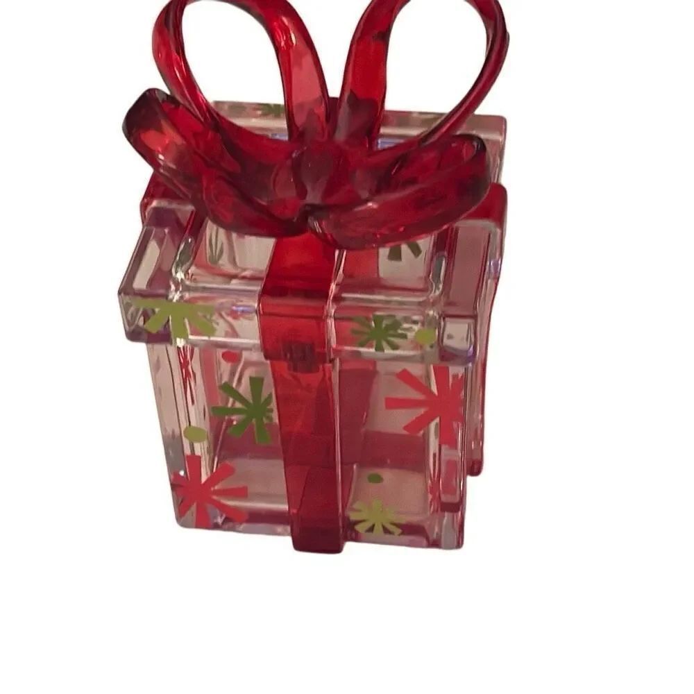 Acrylic Clear And Red Bow Lid Trinket Gift Box With Snowflake Design 6”x 3"